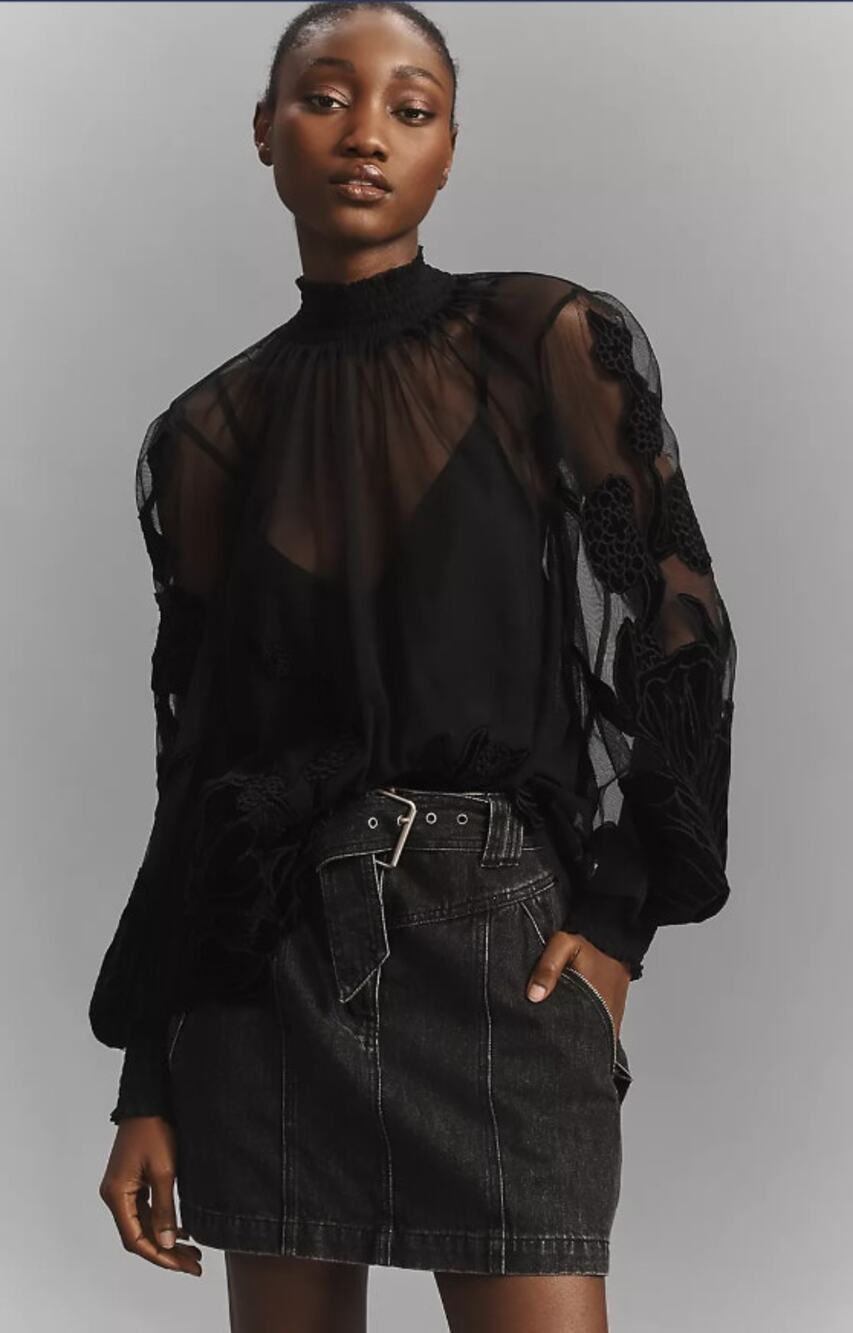 NWT Anthropologie Black Velvet AppliquΓ© Blouse - Size XS